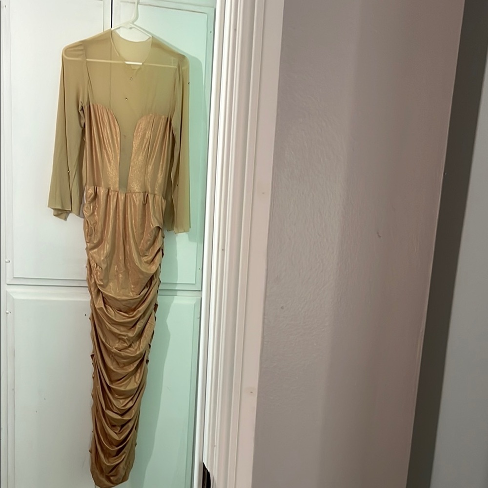 Elegant Gold Evening Gown
